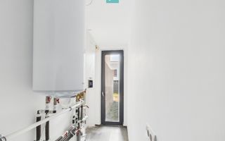 Casă în ansamblu rezidențial cu 5 camere, Tunari, aproape de oraș - Poză 12