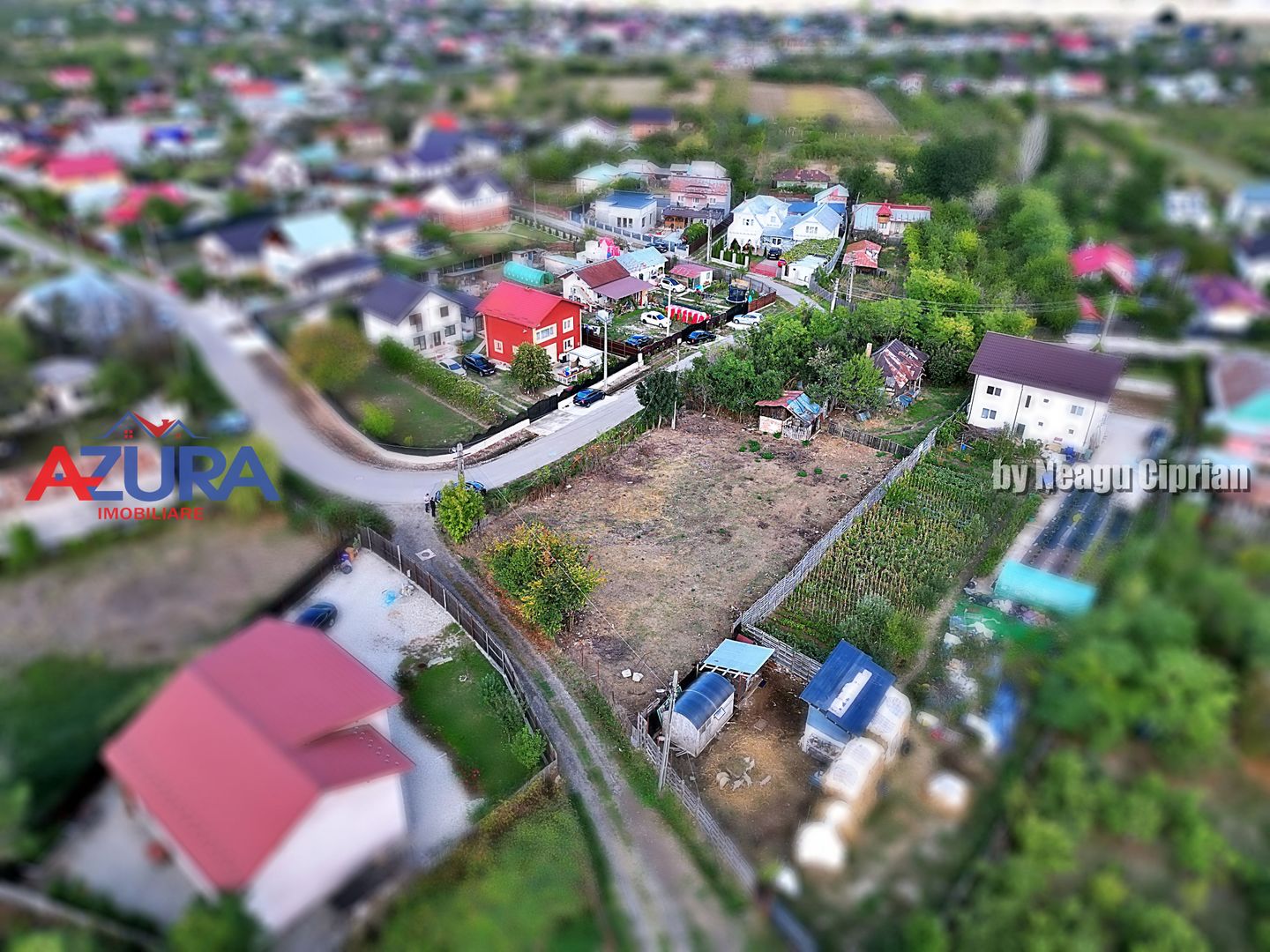 Teren intravilan Bradu, 1700 mp, toate utilitatile disponibile - Poză 7