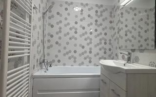 GARSONIERA LUJERULUI, CENTRALA PROPRIE, BUCATARIE INCHISA, METROU - Poză 8