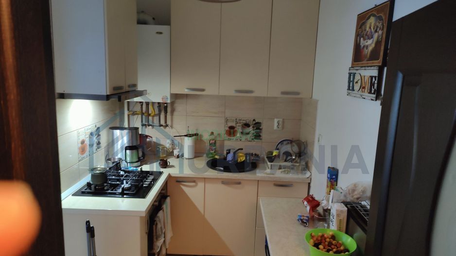 Apartament 2 camere, zona Bucium, vizavi de Pensiunea Novis, parter înalt, 75 mp total, 67 mp util, mobilat, loc parcare - Poză 3