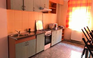 Vând apartament 3 camere decomandat zona Pasteur, Zucca, UMF. - Poză 1