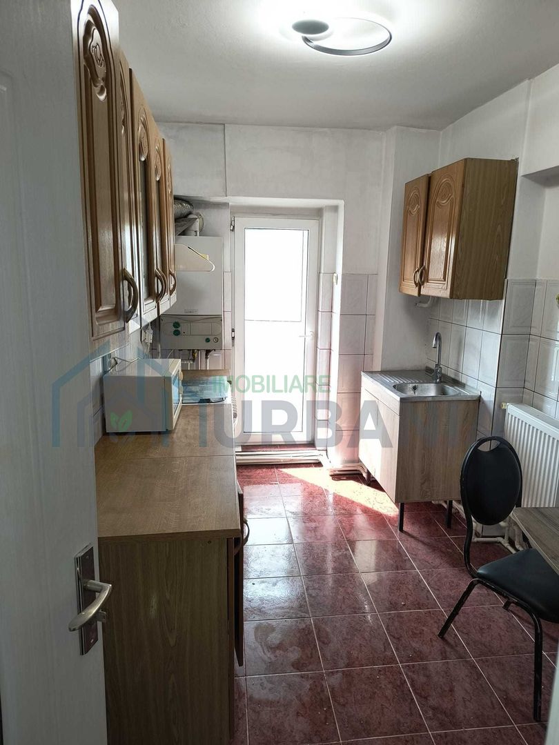 Apartament cu 3 camere în Păcurari, zonă comercială (Kaufland). Camera disponibilă pentru studenți. - Poză 5