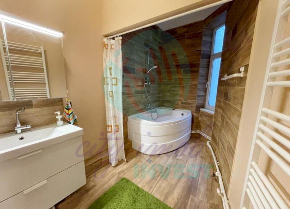 Apartament in vila cu arhitectura specifica perioadei interbelice - Poză 10