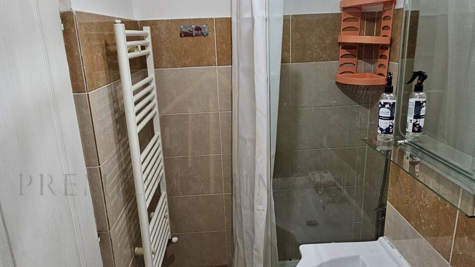 Garsonieră Confort 1 de închiriat – Onești, zonă Mal - Poză 7