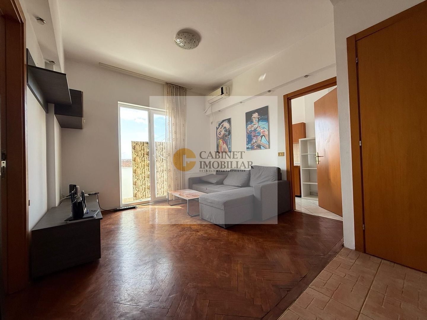 2 camere l Piata Romana | Dressing generos l Balcon deschis - Poză 1