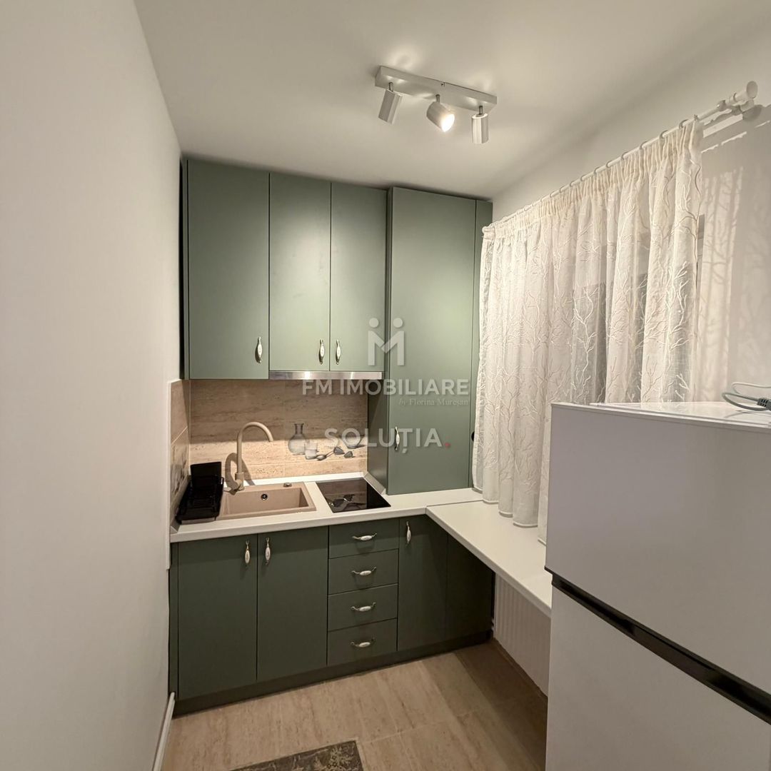 Garsonieră complet utilată, prima închiriere - Poză 12