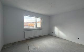 Apartament 3 camere, zona Turnisor - Poză 1