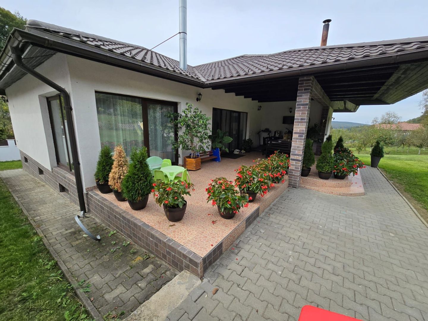 Casa 6 camere,300 mp,2500mp teren, Valea Iubirii,0% comision - Poză 3
