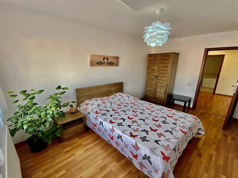 Apartament de inchiriat, zona linistita in cartierul Tractorul. - Poză 17