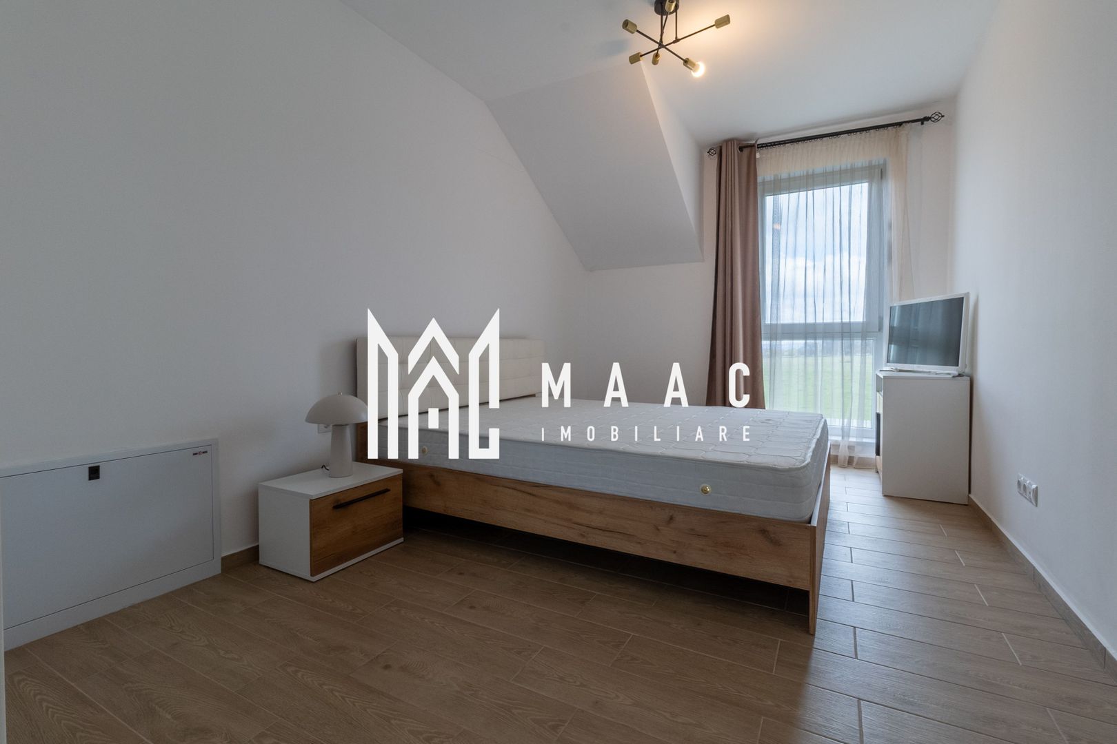 Casa 4 camere | 90 mpu | curte 265 mpu | 2 Parcari | 2 Bai - Poză 18