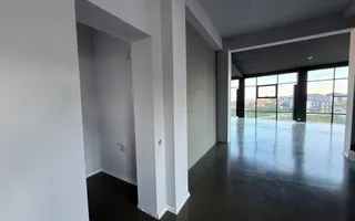Cladire de birouri cu  spatii vitrate generoase in Zorilor. - Poză 11