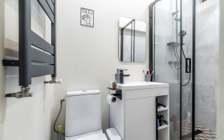 Apartament 2 camere - ultracentral - etaj intermediar - Poză 4