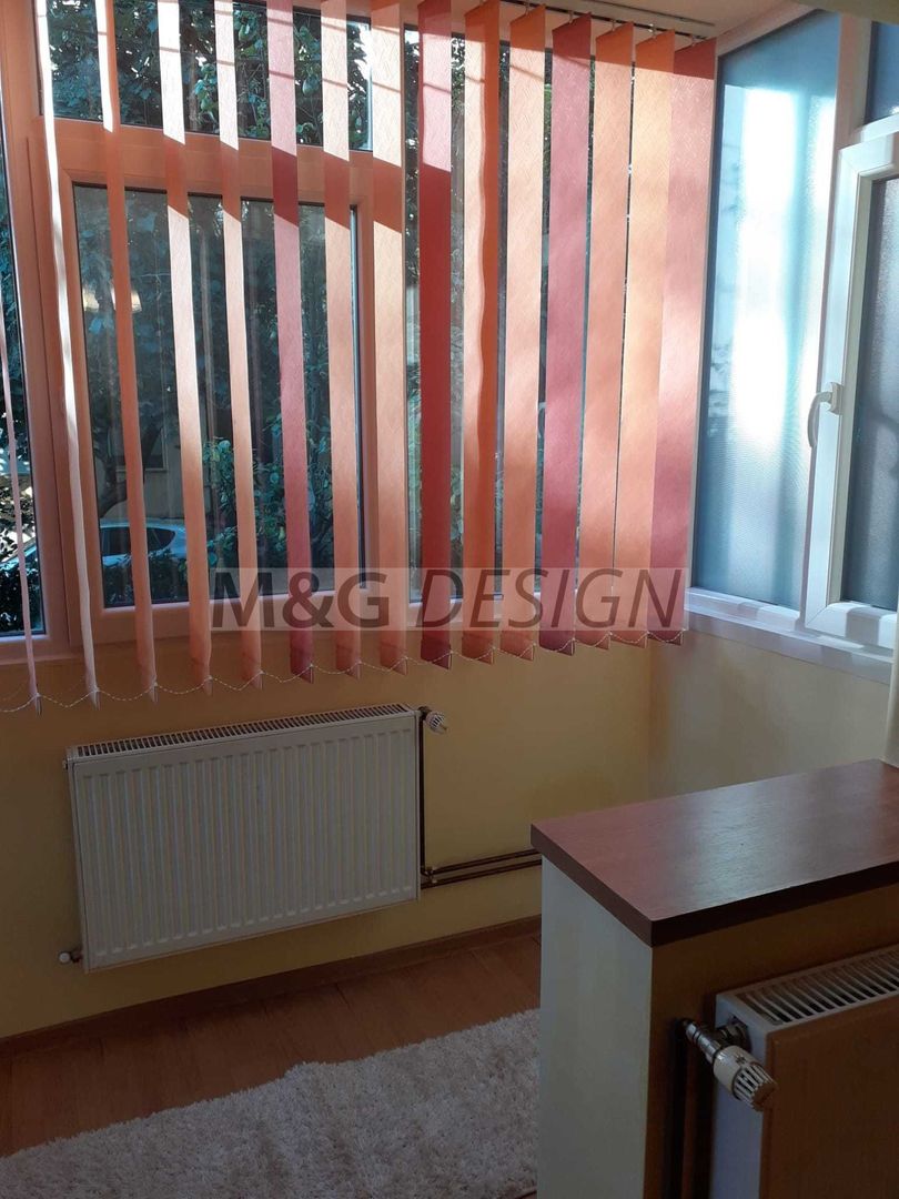 Apartament 1 camera  parter cu balcon si centrala - Poză 3