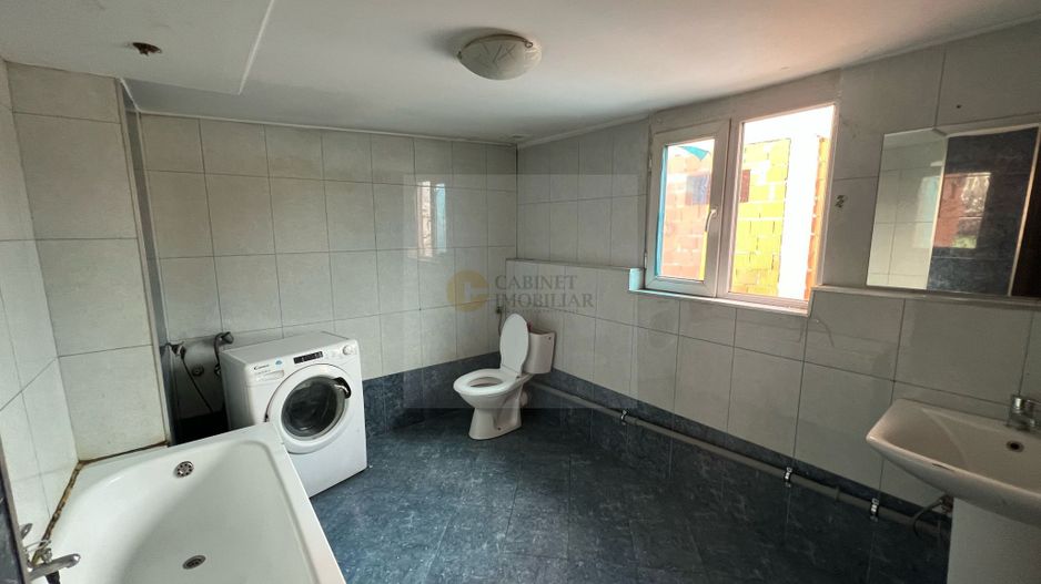 Vilă Modernă în Domenii, Aproape de Biserica Casin - Poză 18