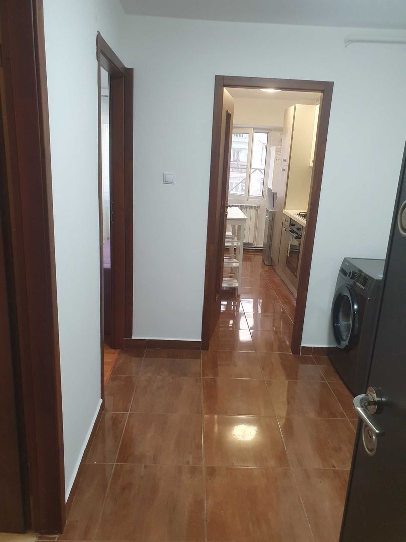 Închiriere garsonieră Mircea Voda adiacent - Poză 2