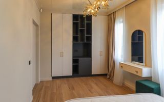 Oportunitate investitie! Vanzare casa cu 3 apartamente in Europa! - Poză 20