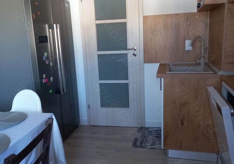 Ap 4 camere semidecomandat Zimbru - Poză 1