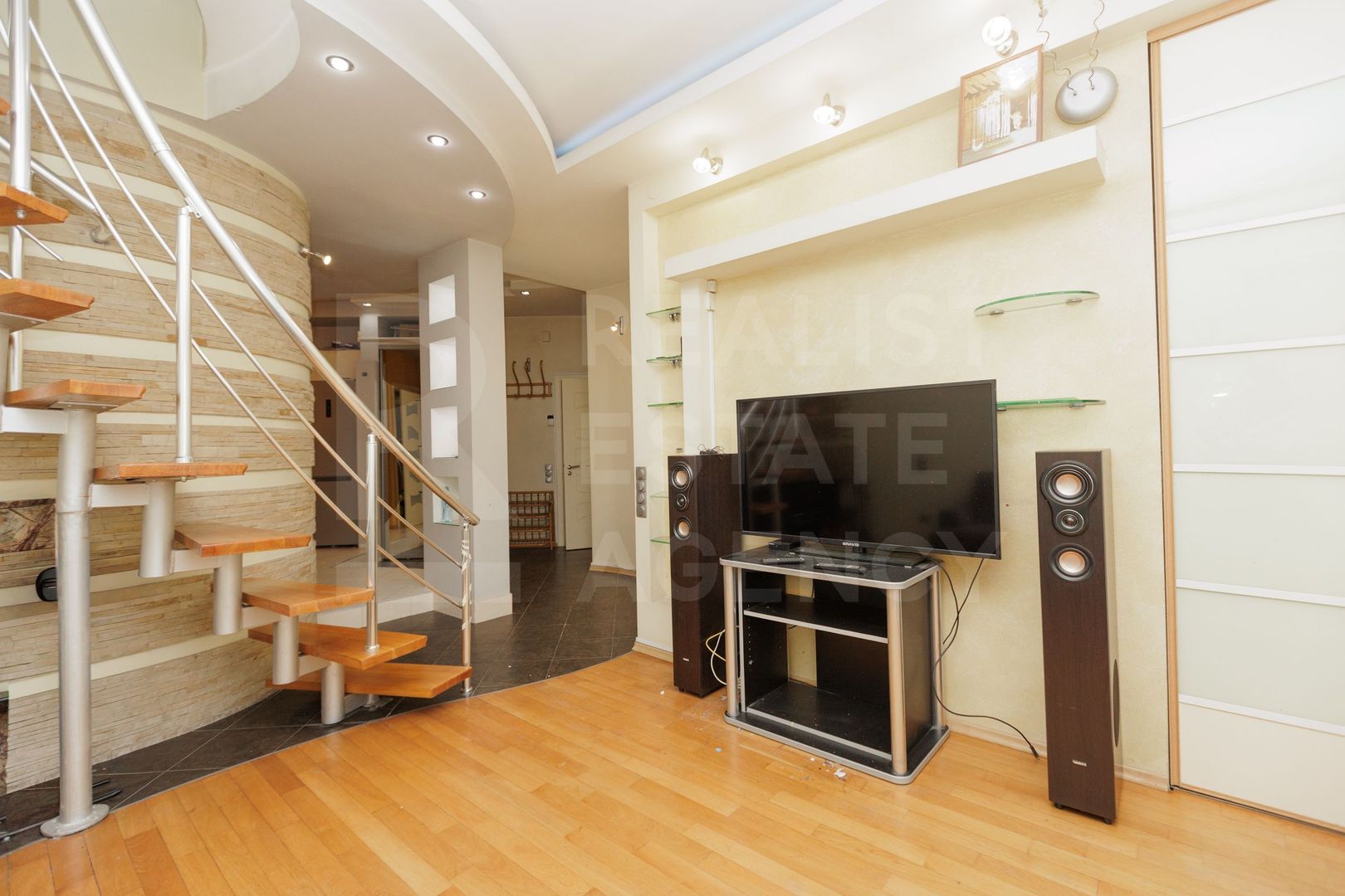 Vânzare, apartament, 3 camere, autonomă, strada Grigore Vieru, Centru - Poză 3