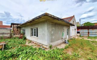 Casă la rosu cu teren generos de vânzare aproape de Intim - Poză 9