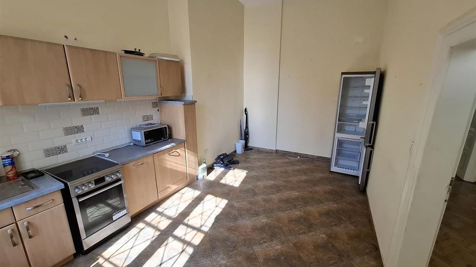 Semicentral 4 camere P-ta Maria-P-ta Sinaia et 1 - Poză 5