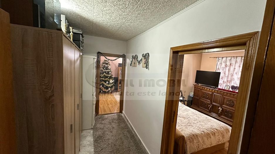 Apartament cu 4 camere/Spatiu birouri/ Cabinet - Nicolina-Str.Pompieri - Poză 4