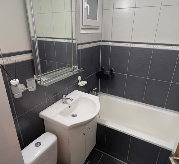 Inchiriere apartament 2 camere, decomandat, Giurgiului, 50 mp - Poză 8