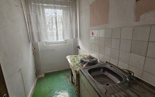 DE VANZARE 2 CAMERE LUJERULUI METROU 3 MINUTE IDEAL INVESTITIE - Poză 5