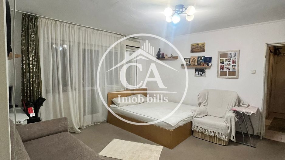 Apartament de vânzare cu 2 camere în zona Rogerius, Oradea - Poză 3