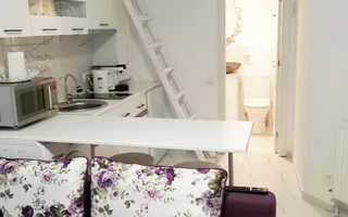 Studio mobilat-utilat in centrul istoric, pretabil studenti - Poză 11