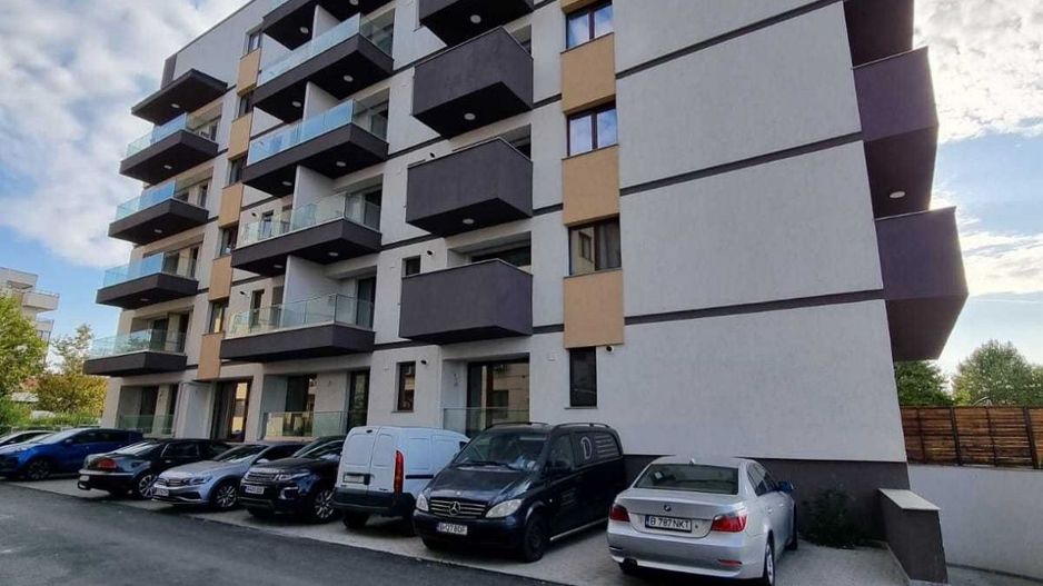 AP. 2 CAMERE SISESTI, LOC PARCARE, BLOC NOU, CENTRALA, COMISION 0% - Poză 1