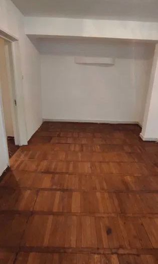 Apartament o camera, Port - Poză 6