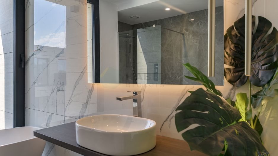 Vilă premium Pipera – 5 camere, grădină, garaj, 384 mp - Poză 24