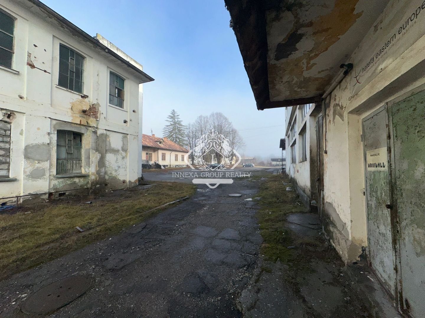 Fabrica si Teren pentru industrie – putere mare curent + gaze I Pucioasa - Poză 2