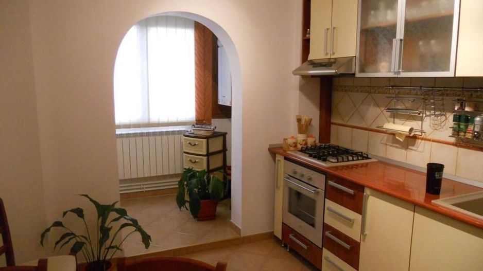 Piata Rahova- 3 camere 90 mp - Poză 7