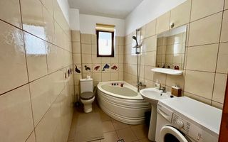 Garsonieră complet mobilată și utilată, cu loc de parcare – Șelimbăr - Poză 9