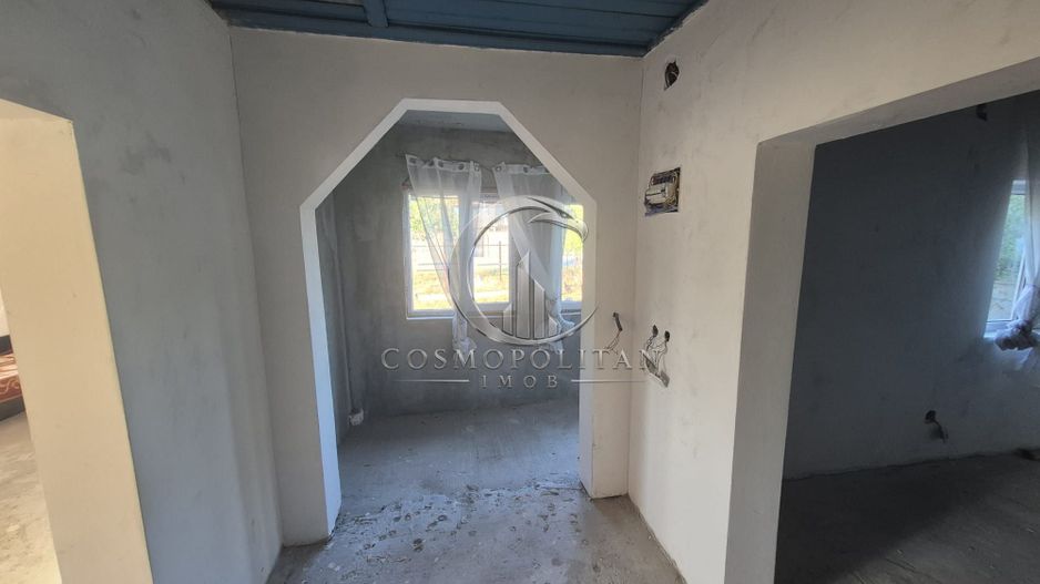 Casa si teren 3500mp in comuna Amaru/BZ ~ 4 camere ~ renovata in 2025 - Poză 5