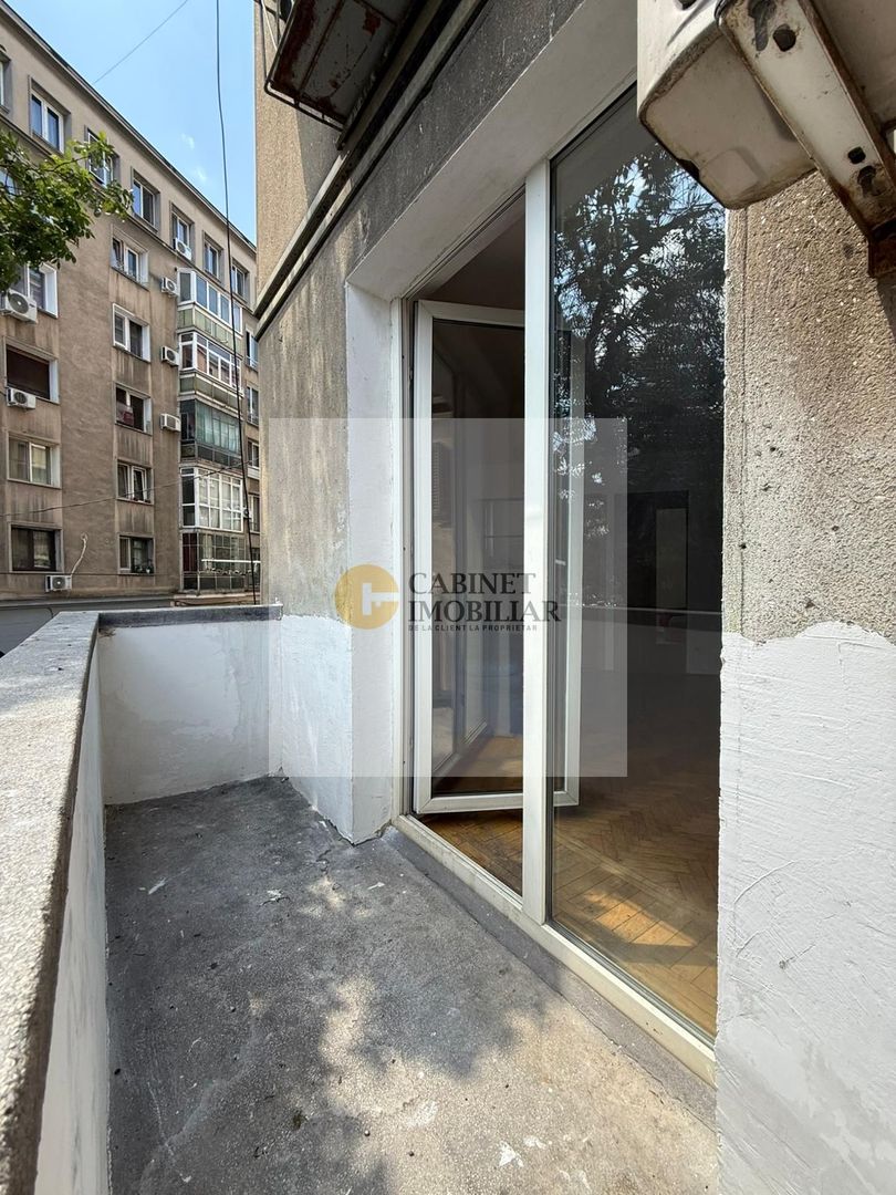 Garsoniera cu balcon | 30 mp  | Piata Mihail Kogalniceanu |  Etaj 1 - Poză 7