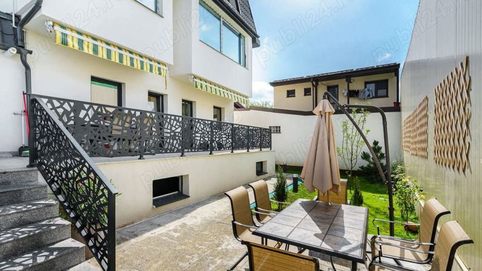 Vand apartament 5 camere ,200mp ,parter + curte proprie 150 mp - Poză 1