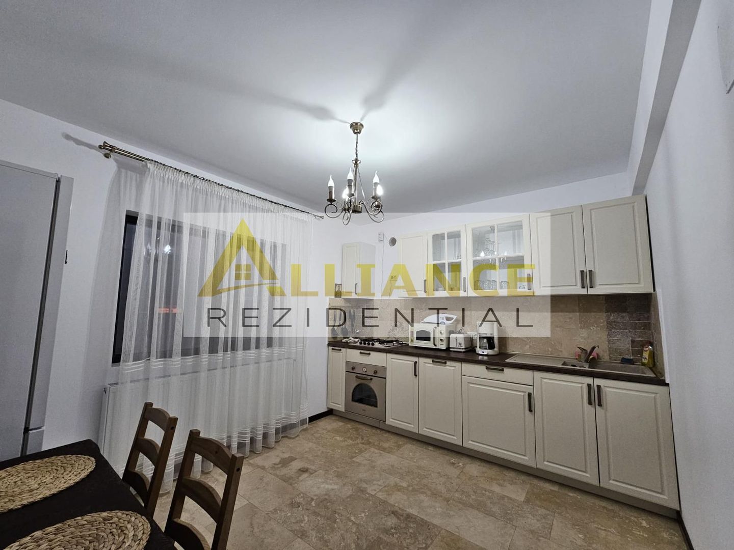 Leordeni Vila Individuala 566 mp teren 4 camere 140 mp utili - Poză 6
