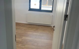 De vanzare casa vila moderna 4 camere Berceni - Poză 2