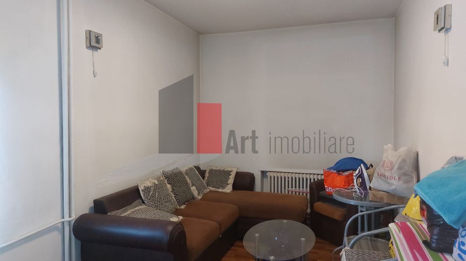 Apartamentul "SUPERMETO", pozitie foarte buna, amenajat - Poză 7