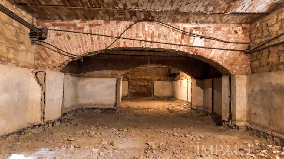 Inchiriez Spațiu Comercial 241 mp – Str. Horea (Demisol cu Cărămidă Istorică & Dublu Acces ISU) - Poză 4