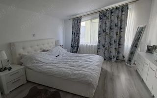 Casa modernă de vânzare - zona Sud - Poză 4