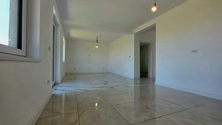 Casa noua parter, 4 camere, in Episcopia Bihor, Oradea - VANZARE - Poză 3