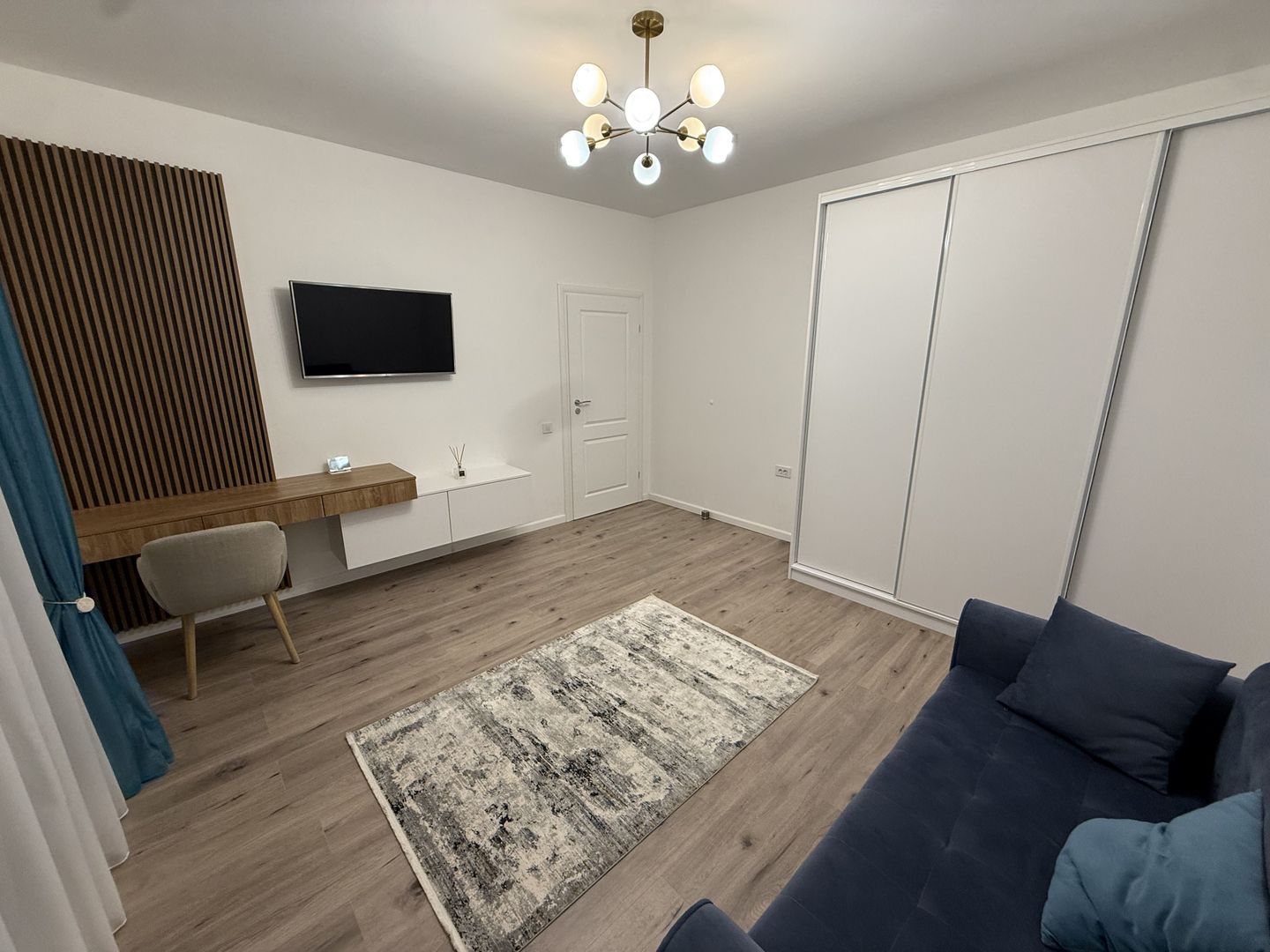 Apartament 2 Camere Exigent Plaza Residence Faza 5 Lujerului + Parcare - Poză 1