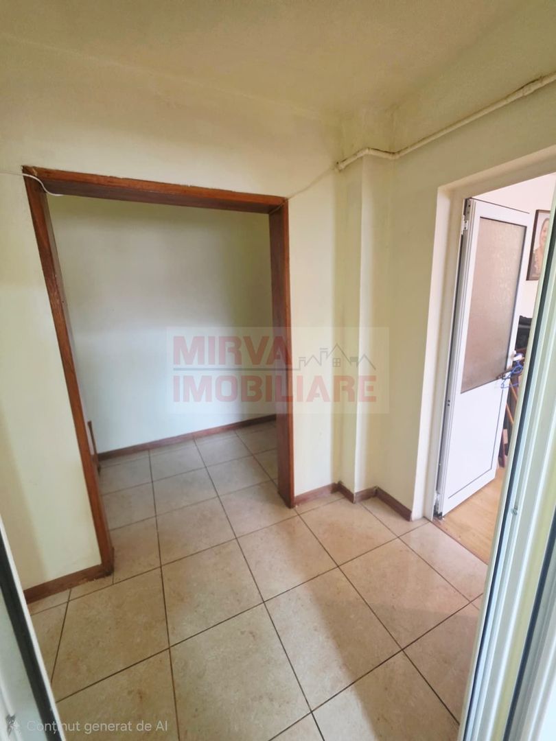 Vanzare apartament 2 camere decomandat, Malu Rosu, parter inalt - Poză 12