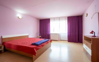 Casa cu 5 camere si 350 mp de teren in spate la parcul Salca - Poză 8