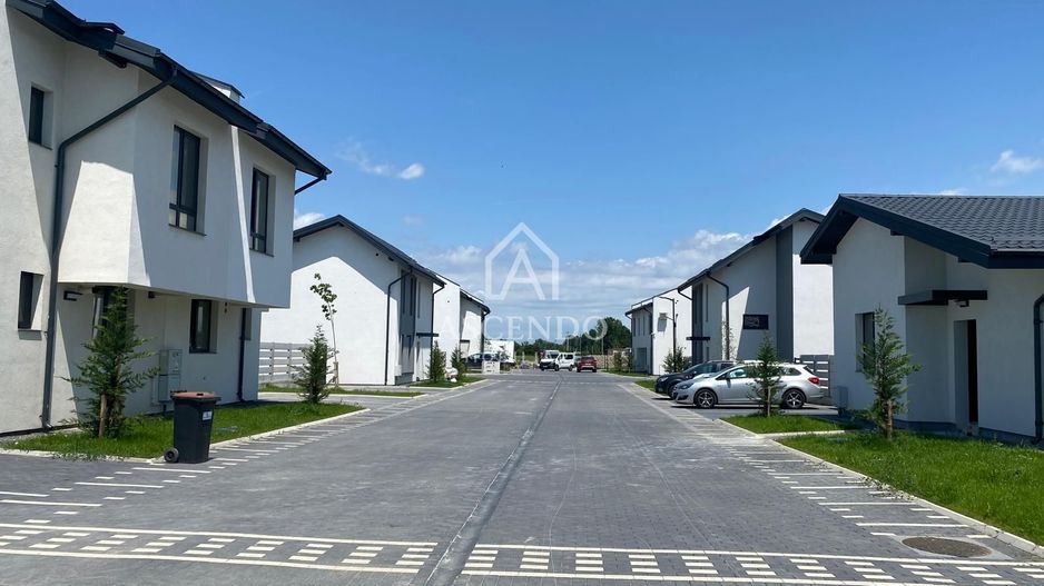 Case noi în Măgurele cu grădină proprie, parc privat și finisaje premium - Poză 4
