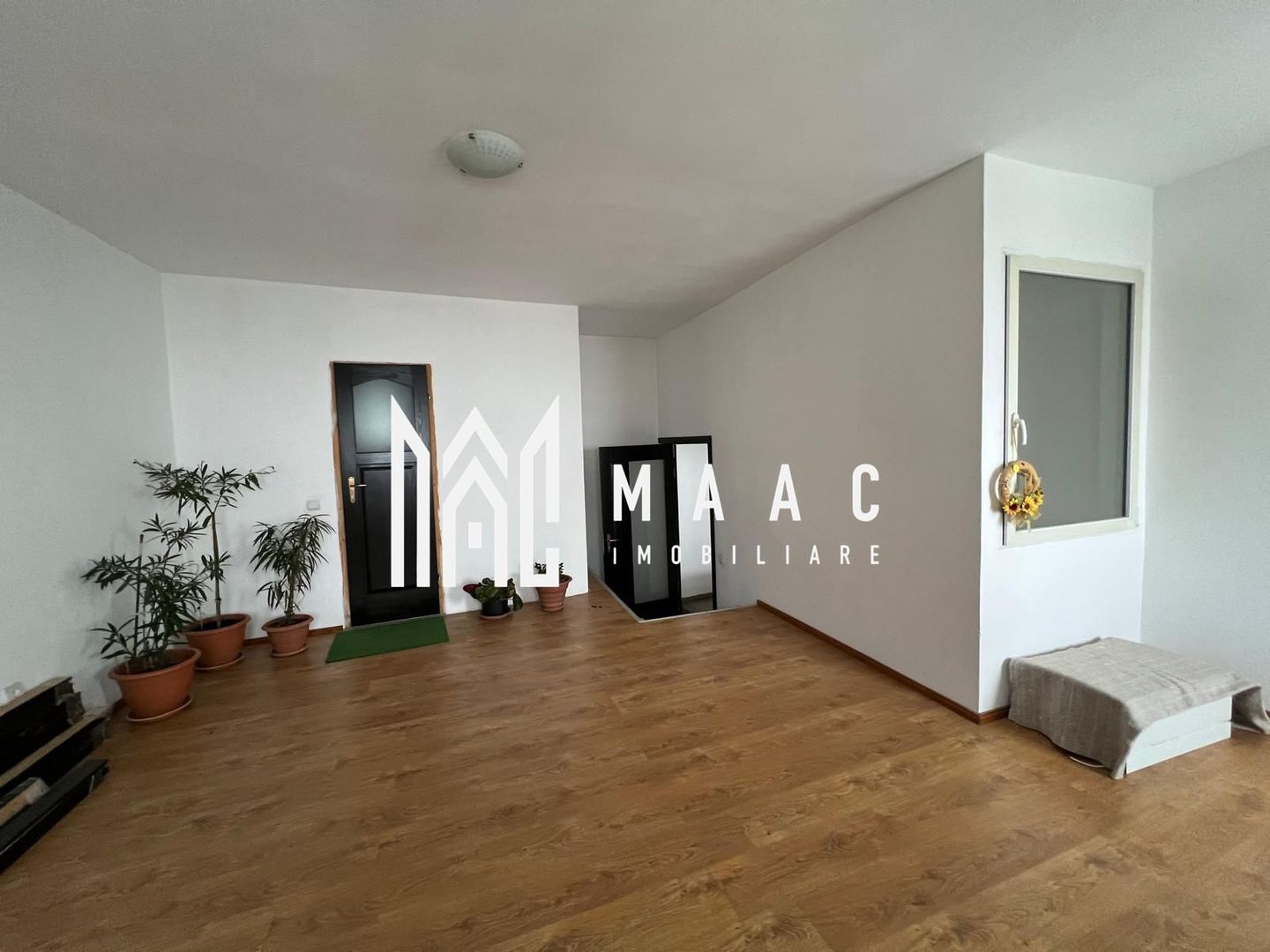 Pensiune + Casa | 626 MPU | Selimbar - Poză 30