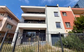 Vila ***400mp*** + Curte Proprie // zona Herastrau - Poză 2